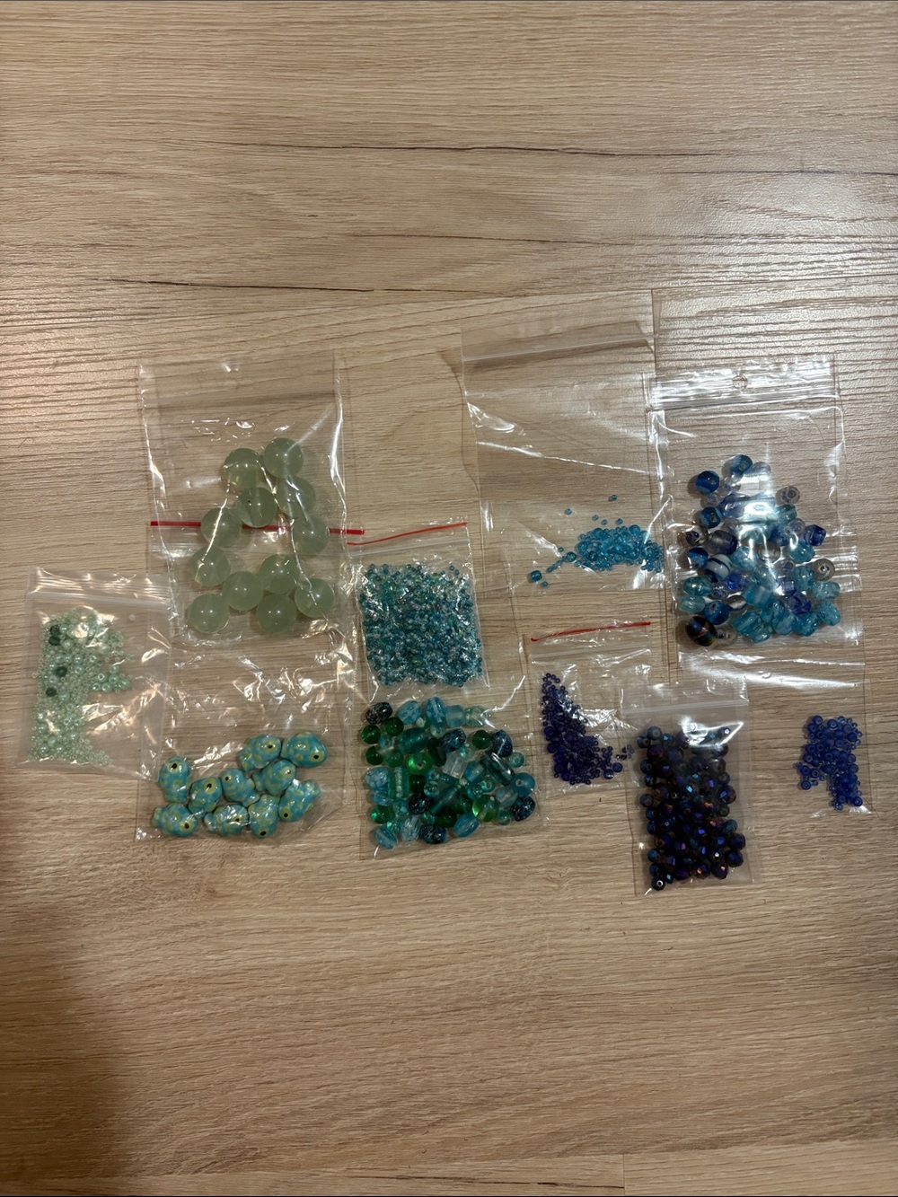 BEADS || random assortment of beads for jewelry making - Picture 8 of 12
